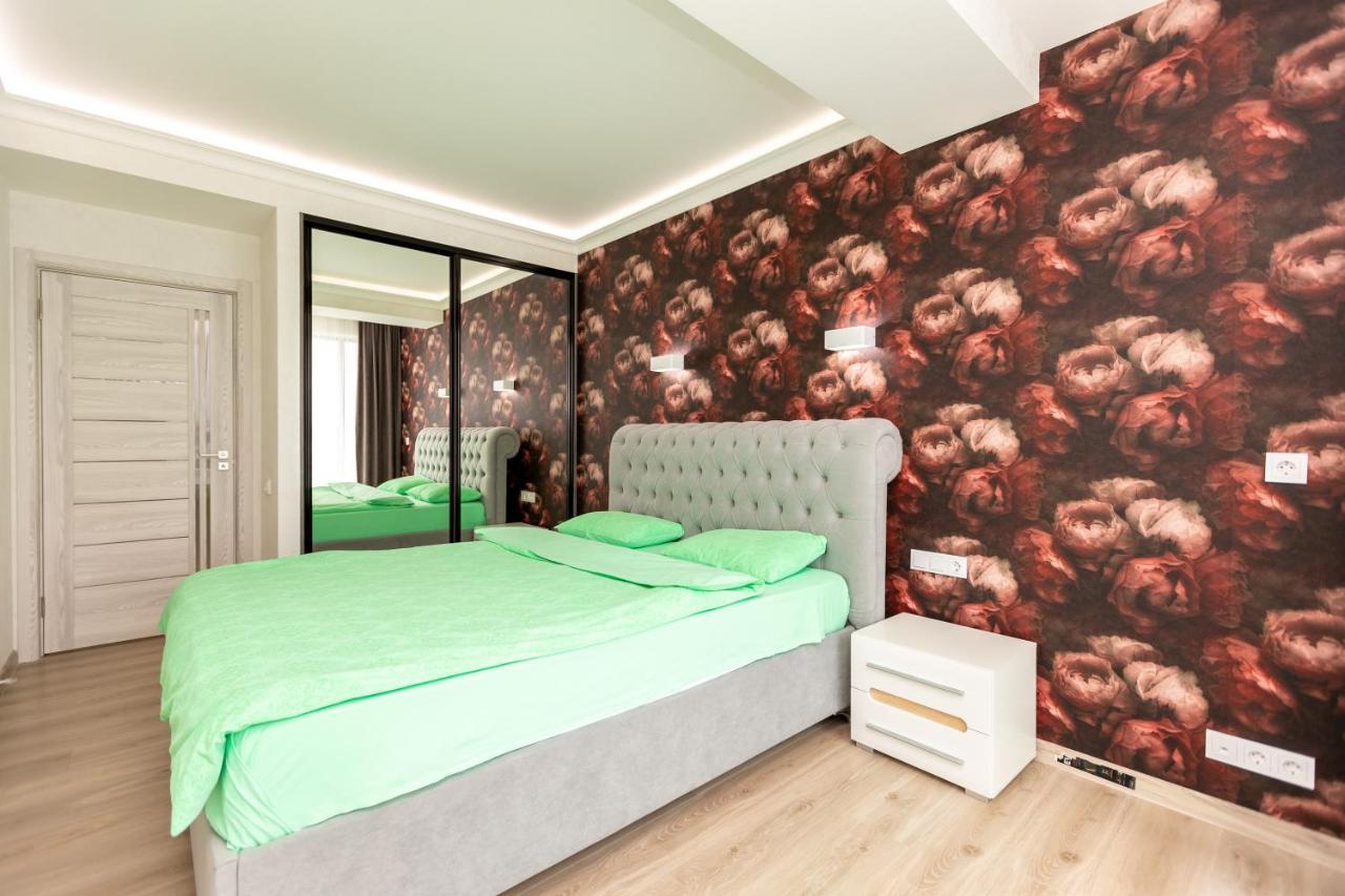 Luxury Apartment Chisinau Exterior photo